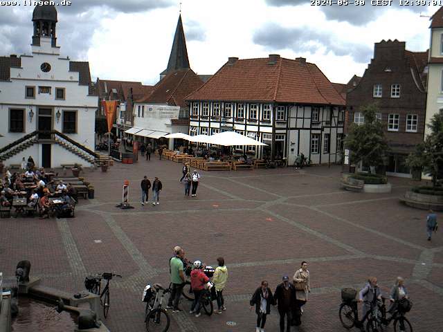 Marktplatz Lingen (Ems) - Historisches Rathaus