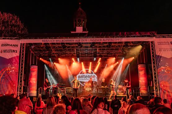 Bühne auf dem Altstadtfest in Lingen (Ems)