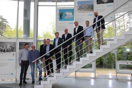 Teilnehmer des Energiedialoges bei der Baerlocher GmbH am Standort Lingen.