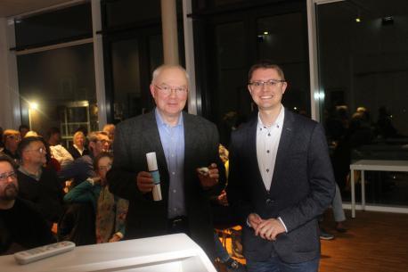 Ehemaliger Kreisarchivar und langjährige Schriftführer des Forums Juden - Christen Heiner Schüpp (li.) und Simon Göhler, Vorsitzender des Forums. 