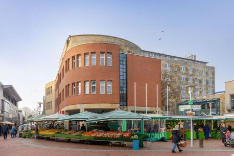 Wochenmarkt Neue Straße/Ecke Bauerntanzstraße und Elisabethstraße  